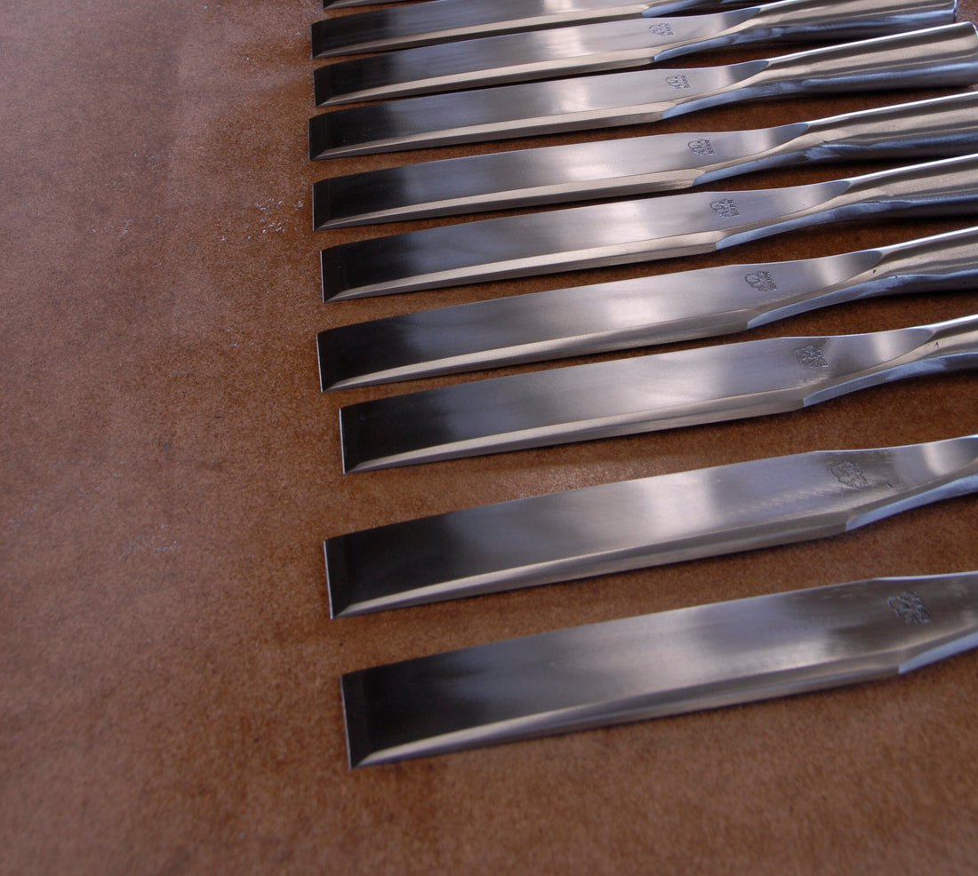 Framing Chisel 1 1/2" Barr Tools